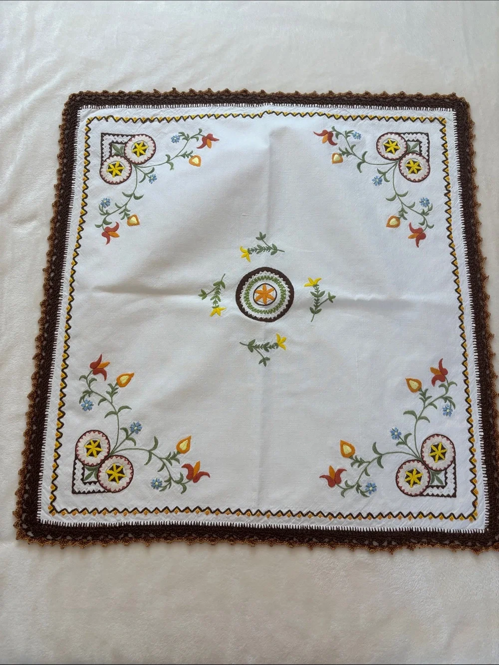 N/A elegant vintage